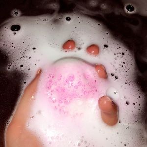 Meet your Posher, Lily